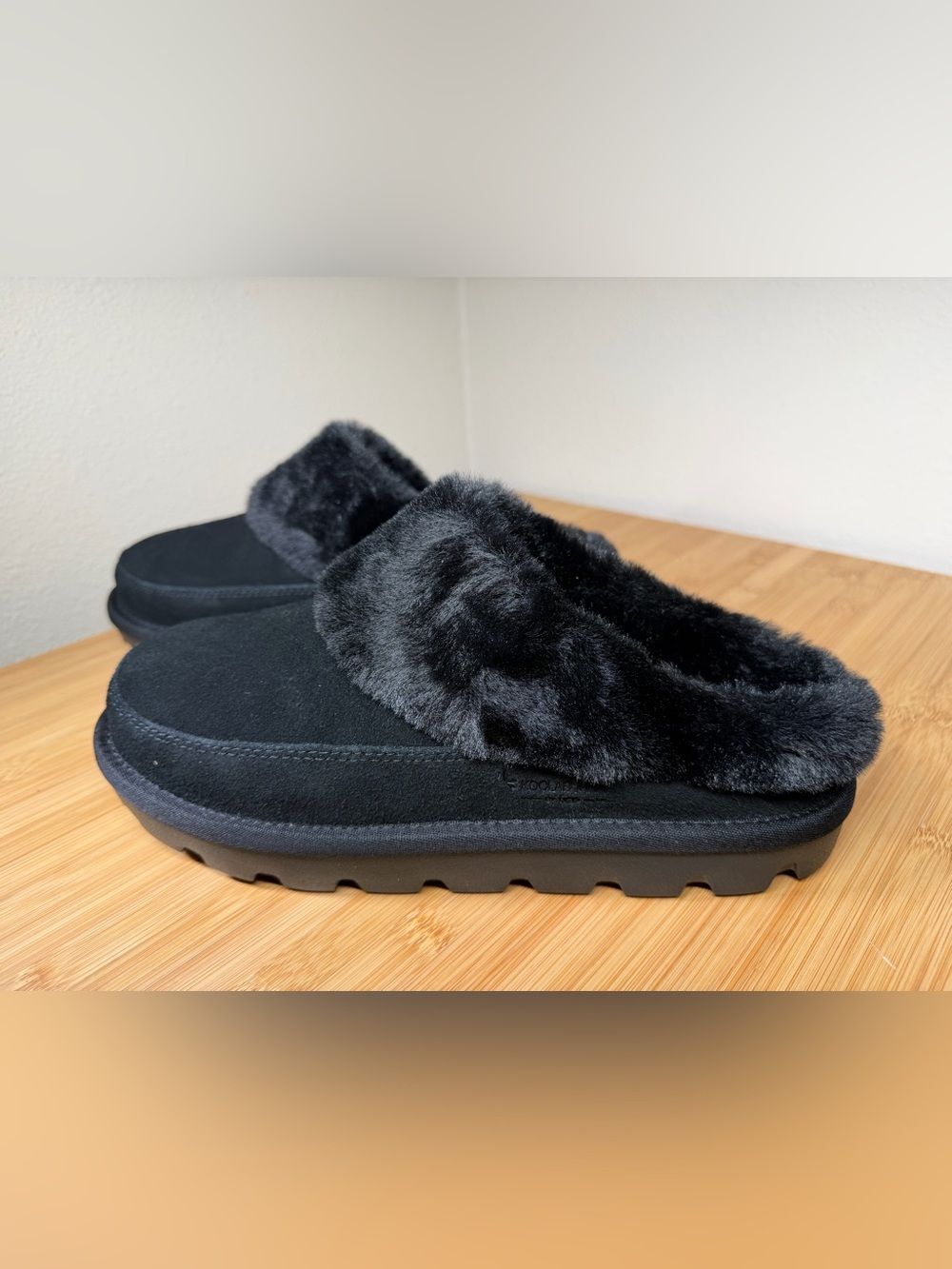 UGG Koolaburra Women’s Black Tizzey Sherpa-lined Faux-Fur Slip-On Mule Sz 10 NIB - Picture 5 of 9